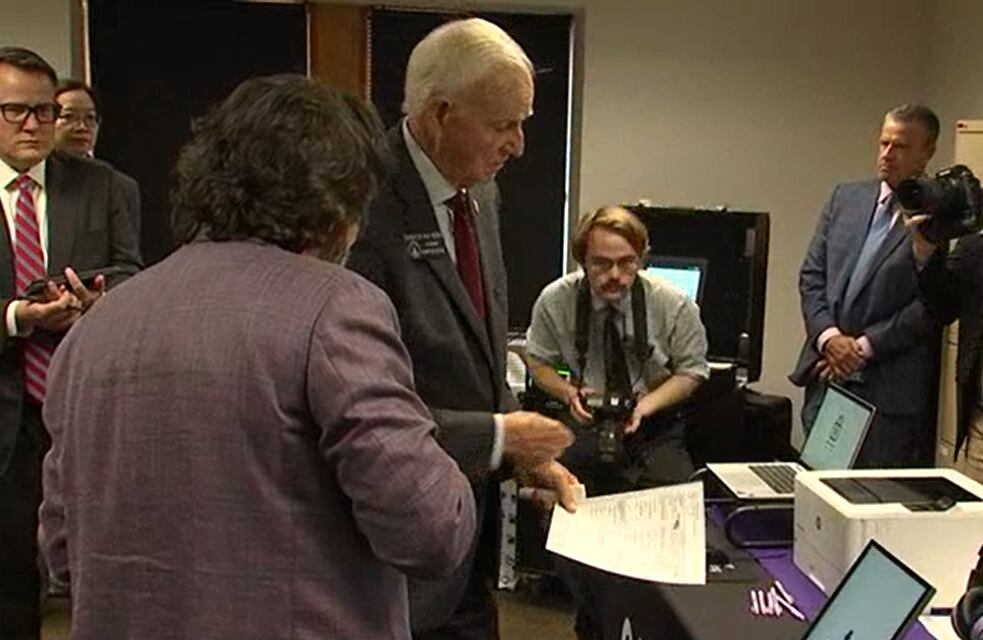 Georgia Committee Reviews Options to Replace QR-Code Voting System