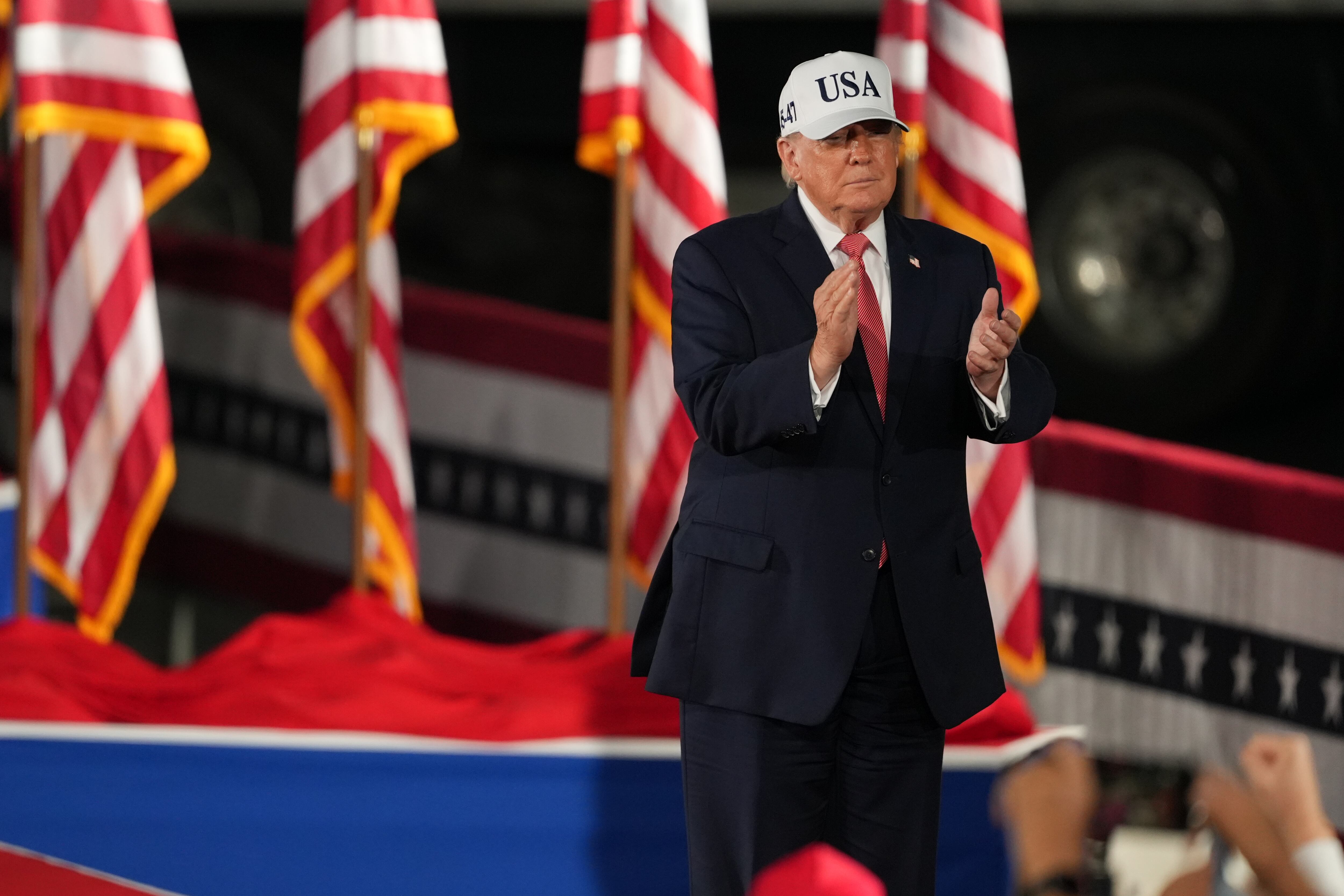 Trump Holds Rally in Perry to Support Republican Candidates