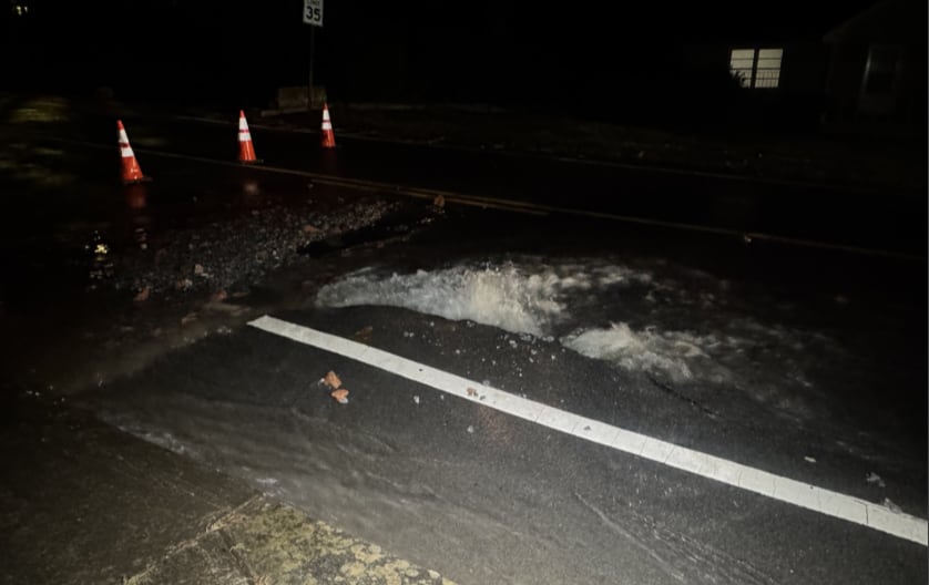 Water Main Break Closes Midway Road in Belvedere Park