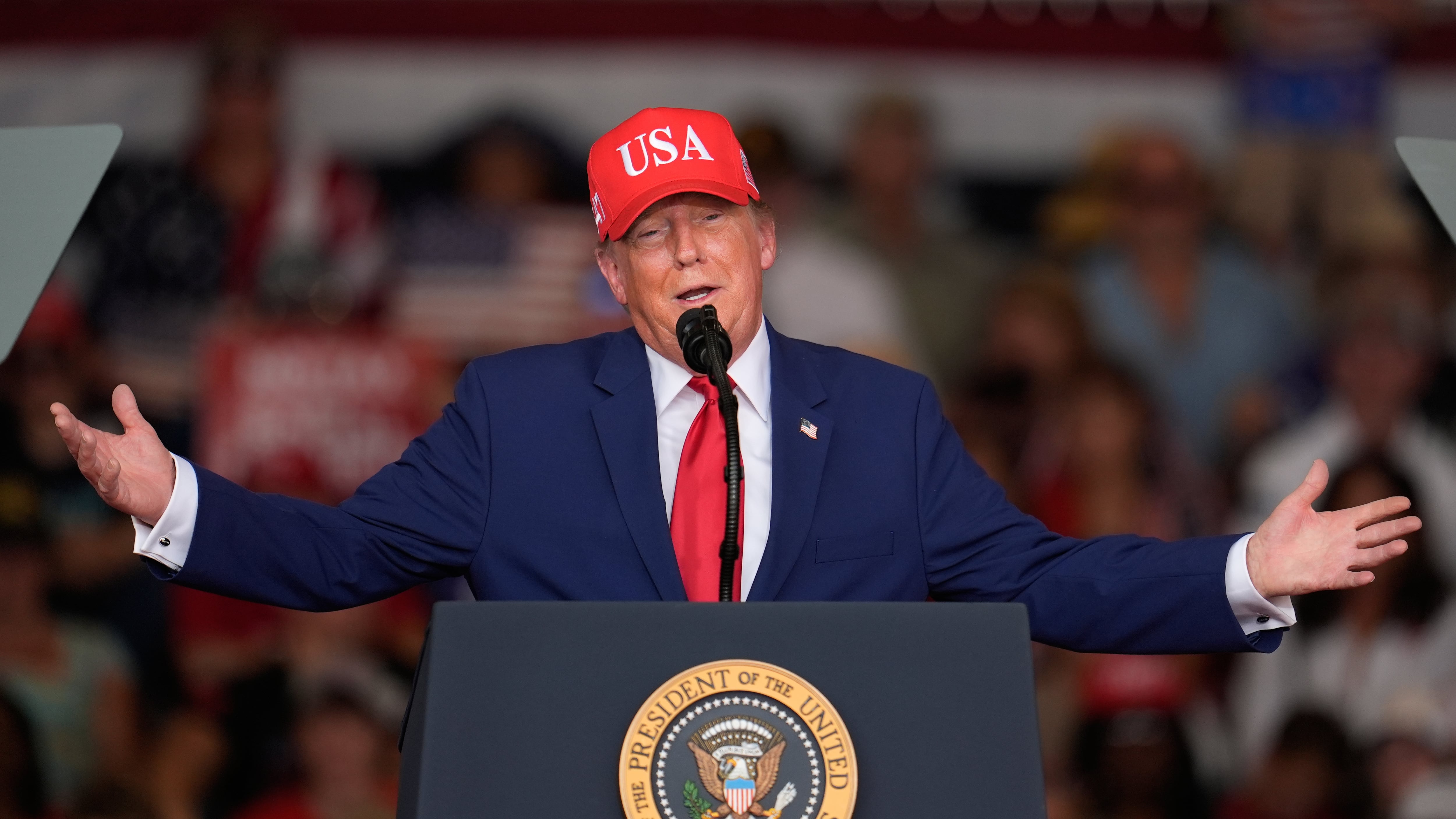 Trump Rally Scheduled in Perry as Political Figures Visit Georgia Ahead of Midterms