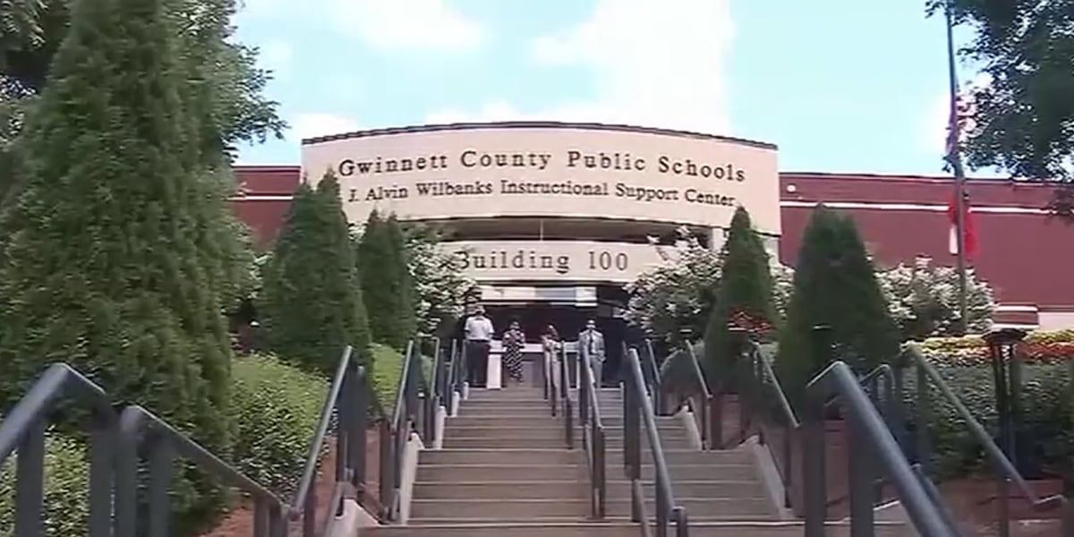 County school board to hold special meeting on ‘personnel