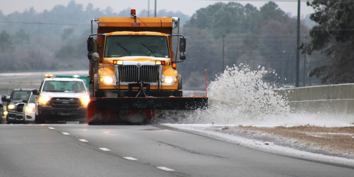 Georgia Department of Transportation trucks on the roads through Saturday morning Georgia Department of Transportation trucks on the roads through Saturday morning