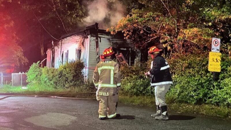 Atlanta fire investigating early morning house fire