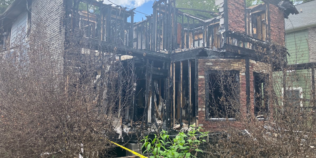 Investigators search for arson suspect after string of fires targeting College Park homes