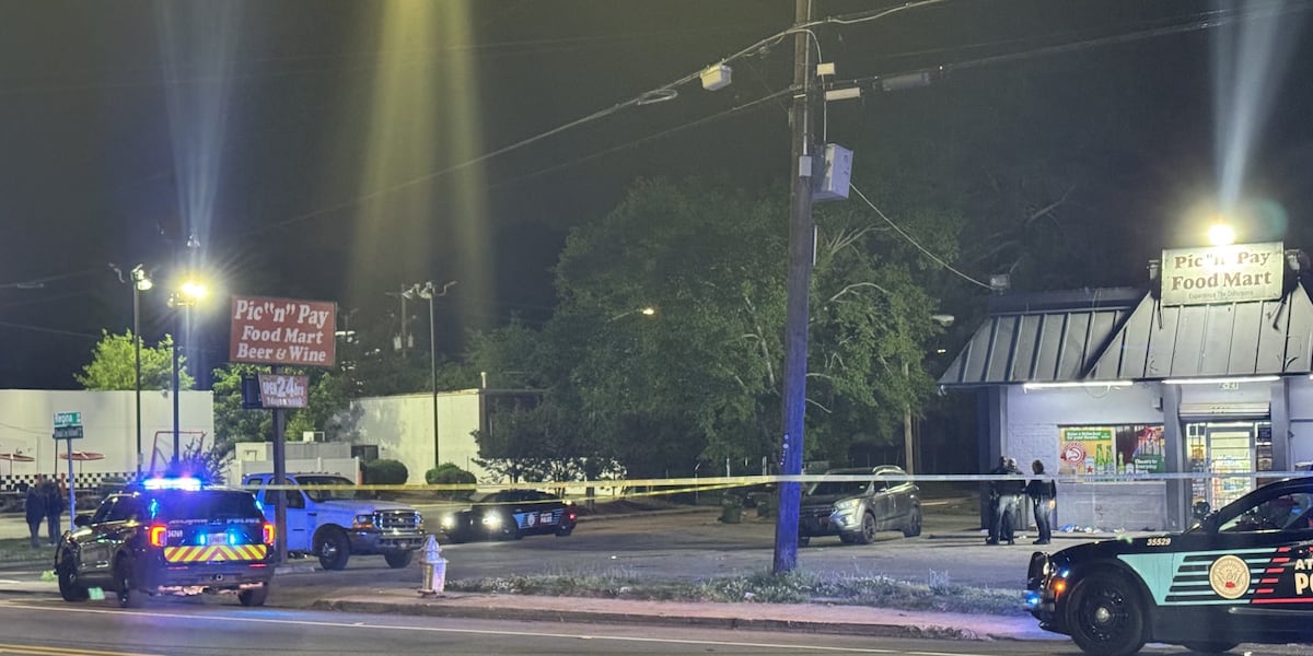 Person shot near Checkers in northwest Atlanta, police say Person shot near Checkers in northwest Atlanta, police say
