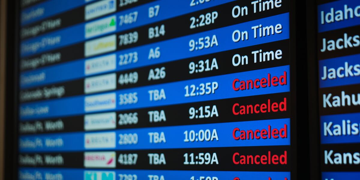 Massive U.S. winter storm triggers widespread flight cancellations and major travel disruption