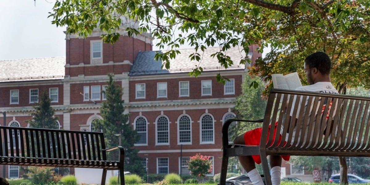 Hundreds of Howard University incoming freshmen unenrolled as scholarship funds still pending