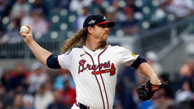 Matt Olson homers, scores winning run on wild pitch in 11th as Braves top Pirates