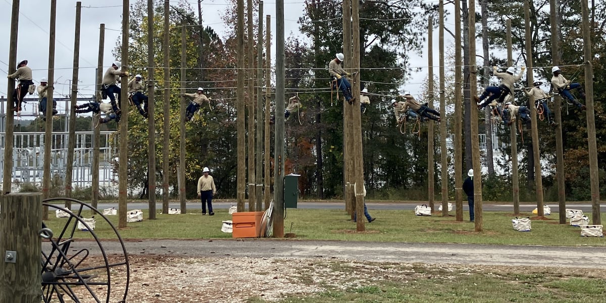 Georgia Power lineman explains work into getting power back on after an outage Georgia Power lineman explains work into getting power back on after an outage