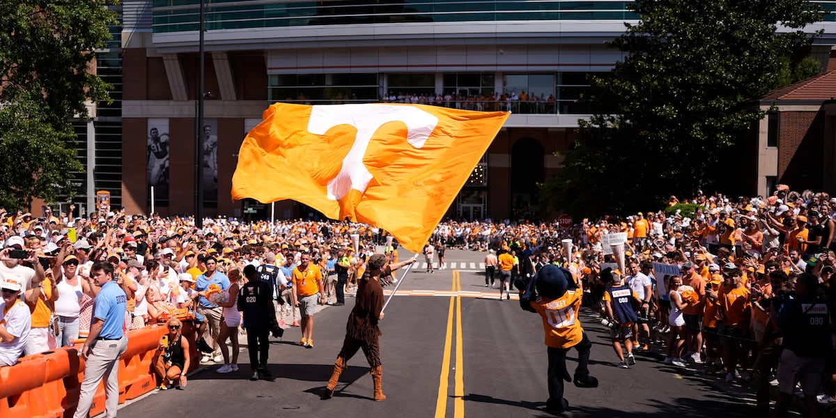 Georgia takes on Tennessee in Neyland Stadium, one of the toughest places to play