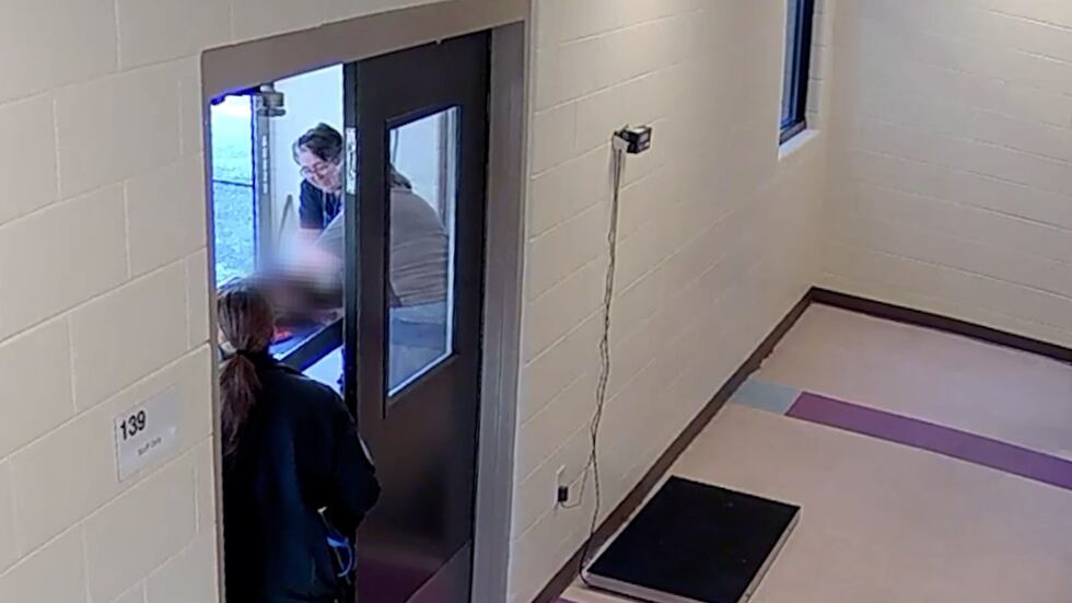 The video from a surveillance camera showed the veterinarian and a vet tech cutting off...