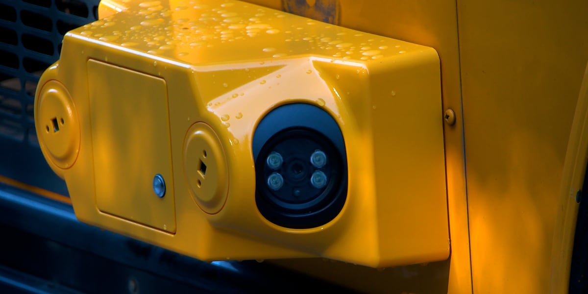 Drivers could get $1K fine if new cameras catch them passing stopped Atlanta Public Schools buses
