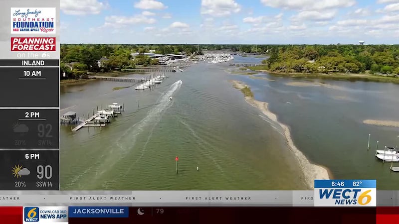 Skytracker: Bradley Creek near Airlie Gardens