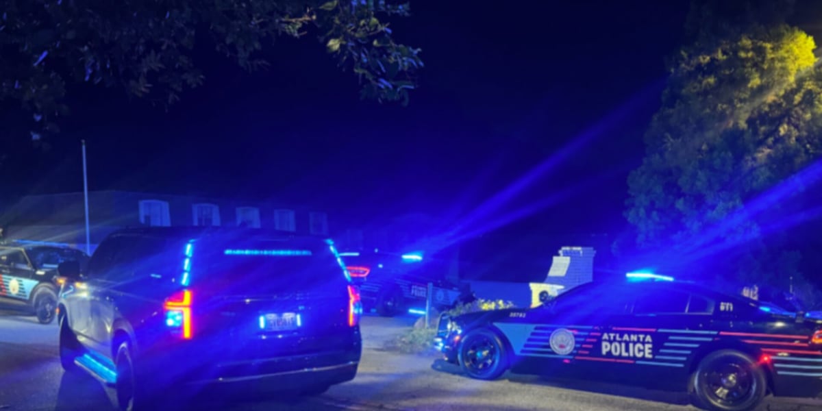 Woman shot to death at Atlanta apartment complex, police say